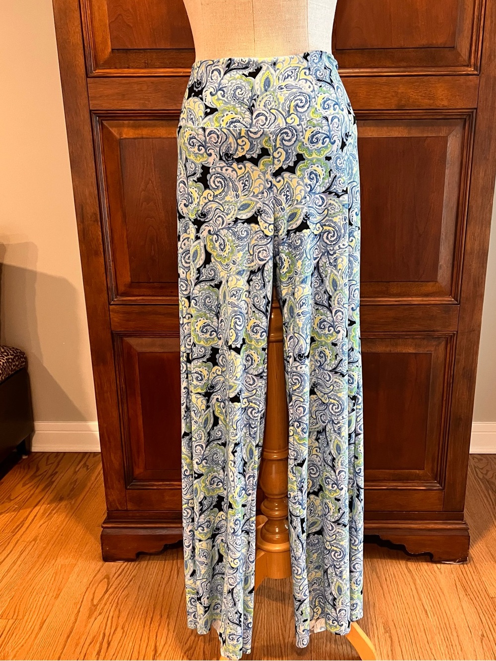 LAST TANGO - Wide Leg Paisley Print  - Blue & Lime LARGE